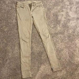 Buckle jeans